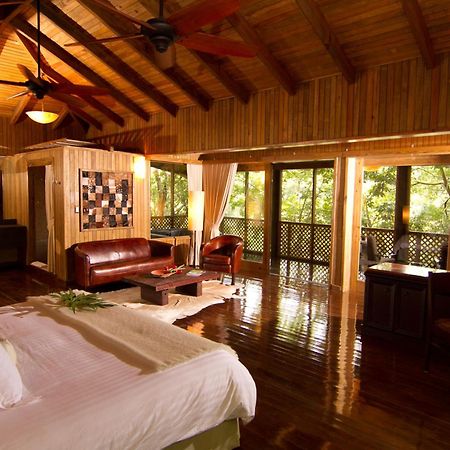 Las Lagunas Boutique Hotel Флорес Экстерьер фото