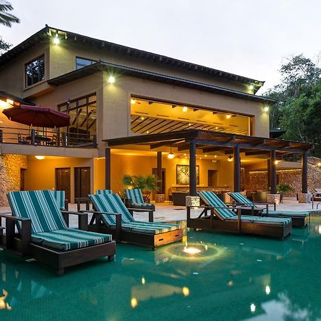 Las Lagunas Boutique Hotel Флорес Экстерьер фото