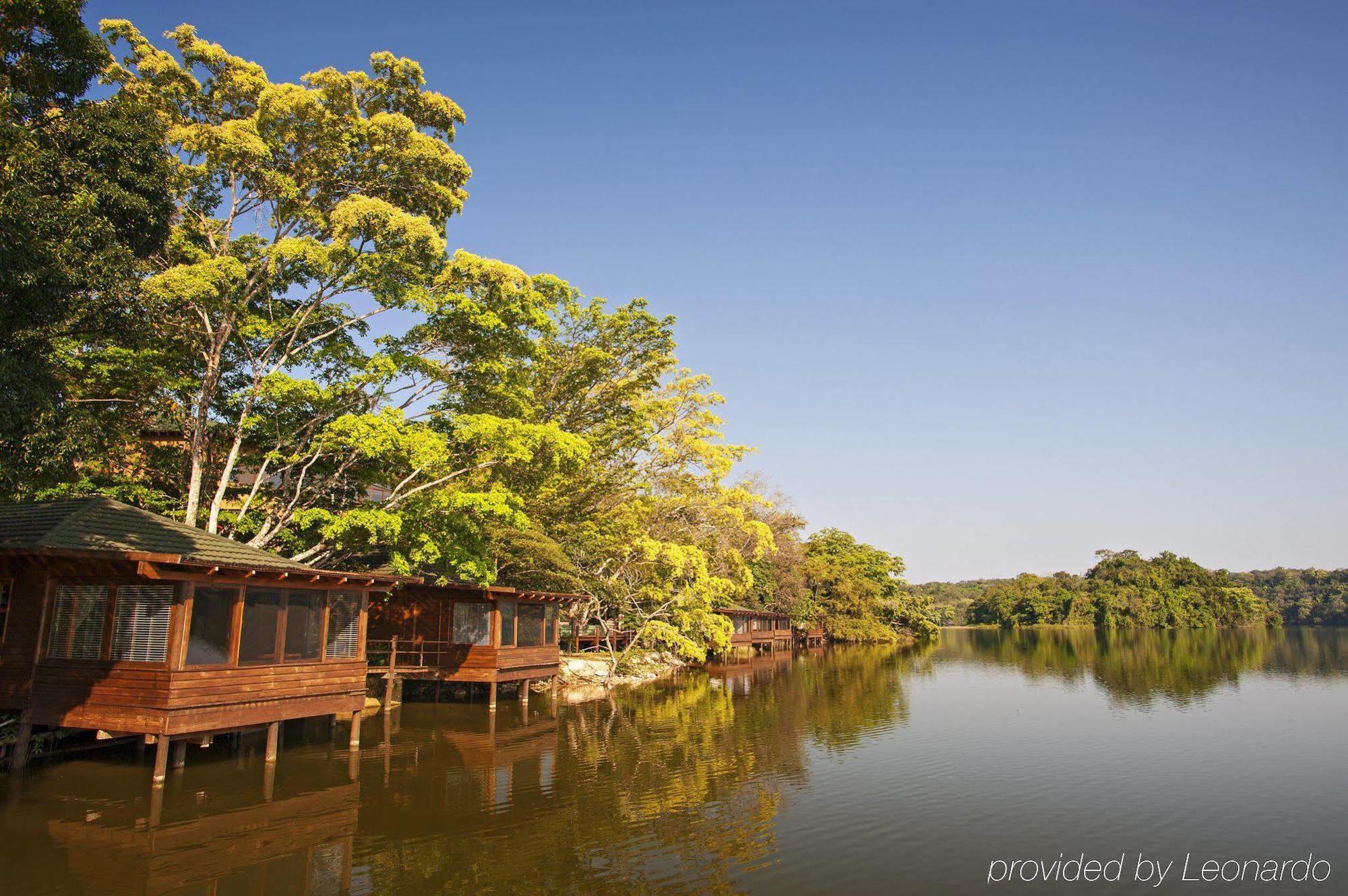 Las Lagunas Boutique Hotel Флорес Экстерьер фото