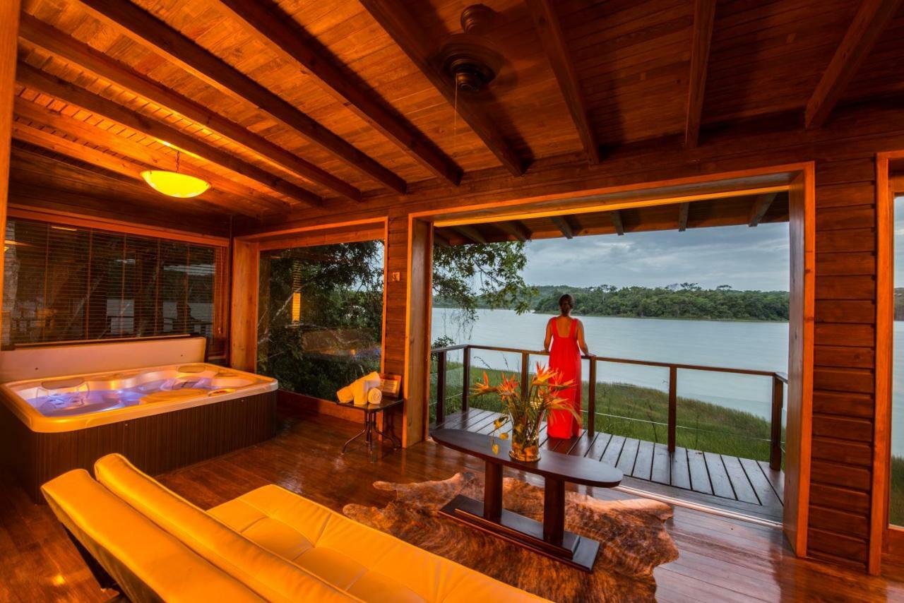Las Lagunas Boutique Hotel Флорес Экстерьер фото